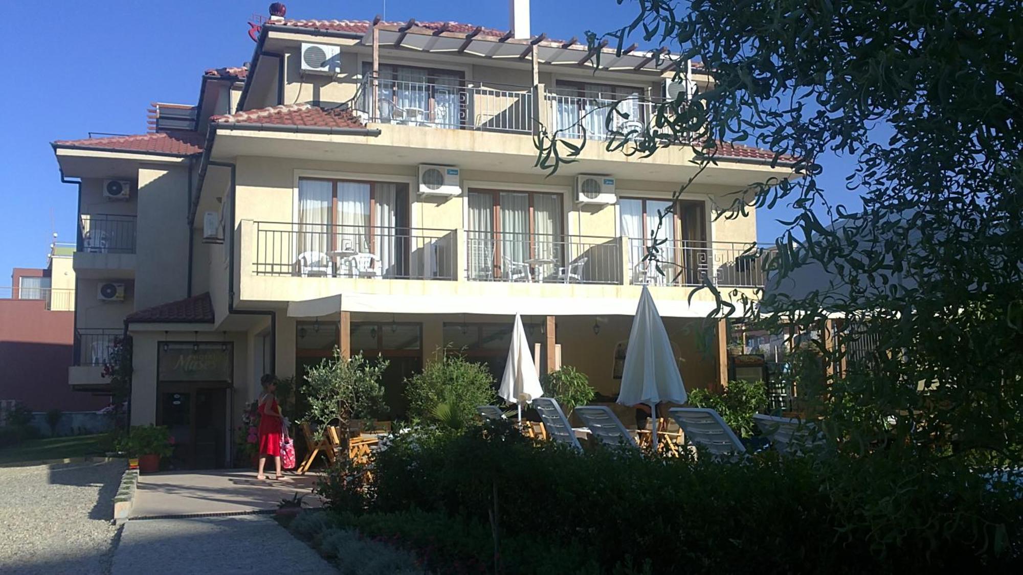 Family Hotel Muses Szozopol Kültér fotó