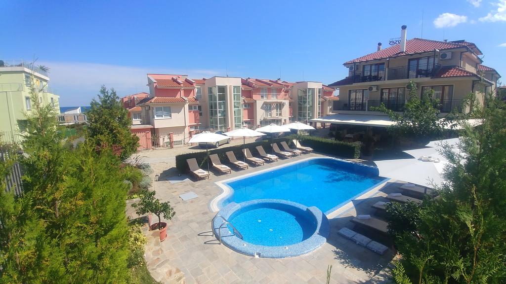 Family Hotel Muses Szozopol Kültér fotó