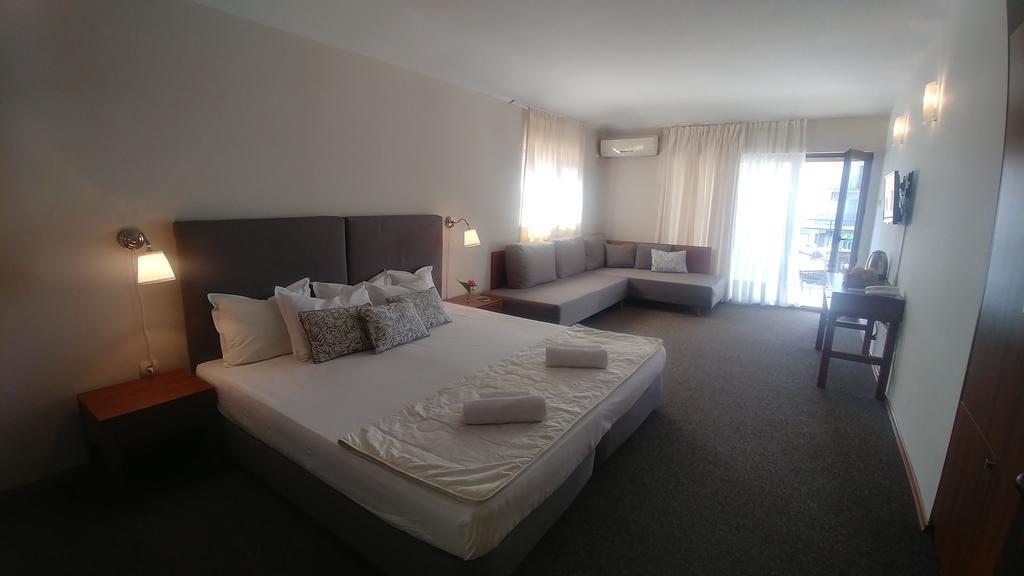 Family Hotel Muses Szozopol Kültér fotó