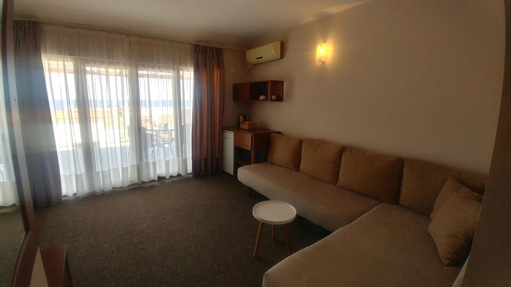Family Hotel Muses Szozopol Kültér fotó