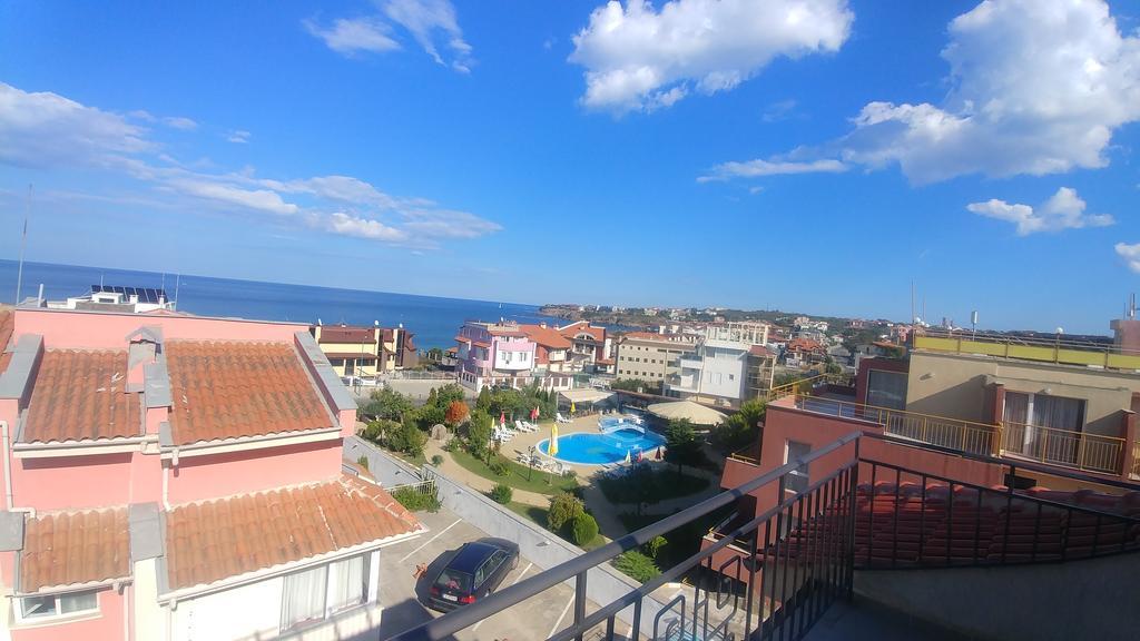 Family Hotel Muses Szozopol Kültér fotó